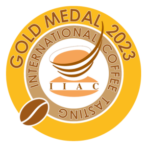 3 Stelle Superior Taste Award 2022 - 100% Arabica Roen